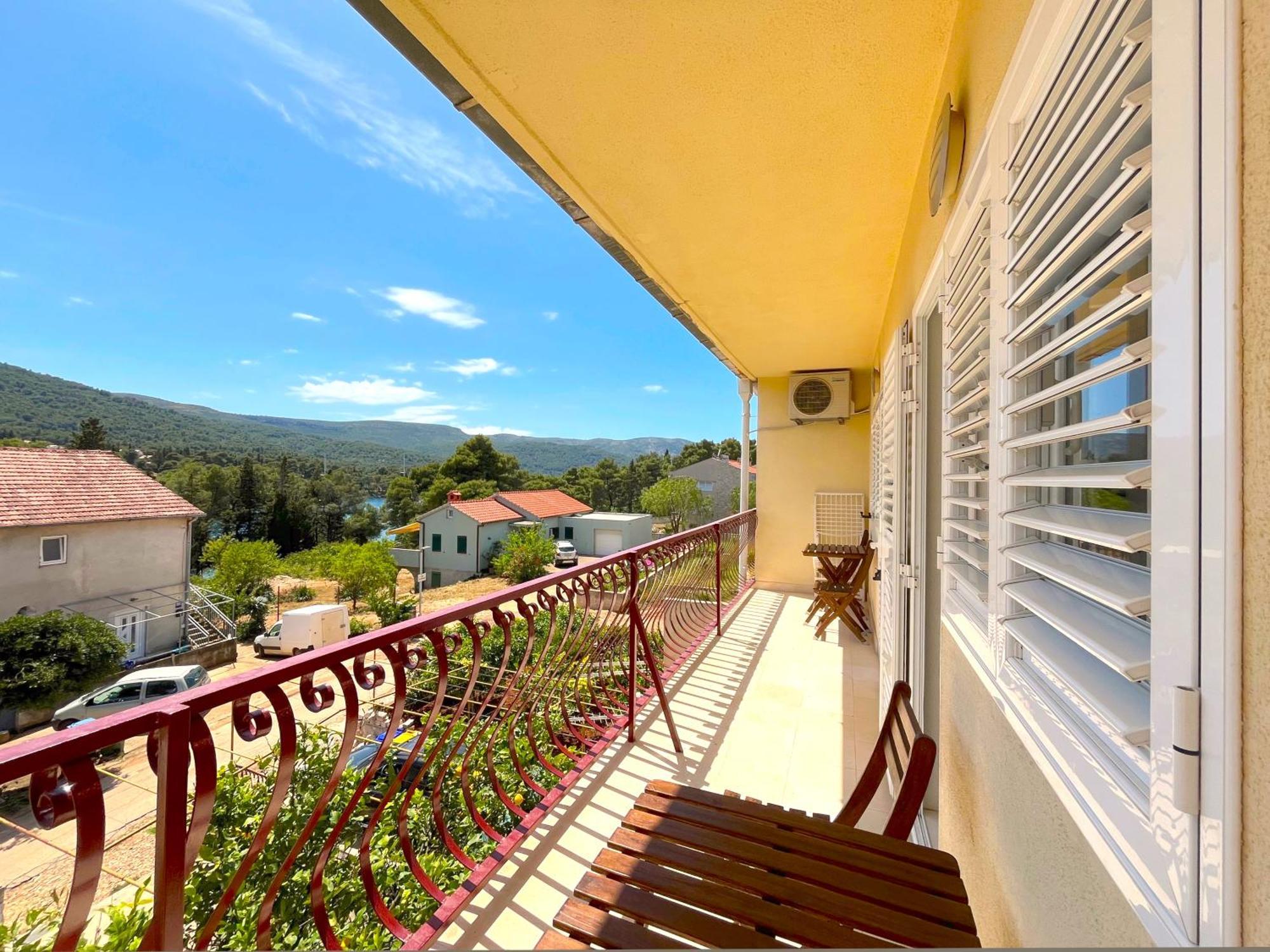 Apartments Sea & Sky Stari Grad  Bagian luar foto