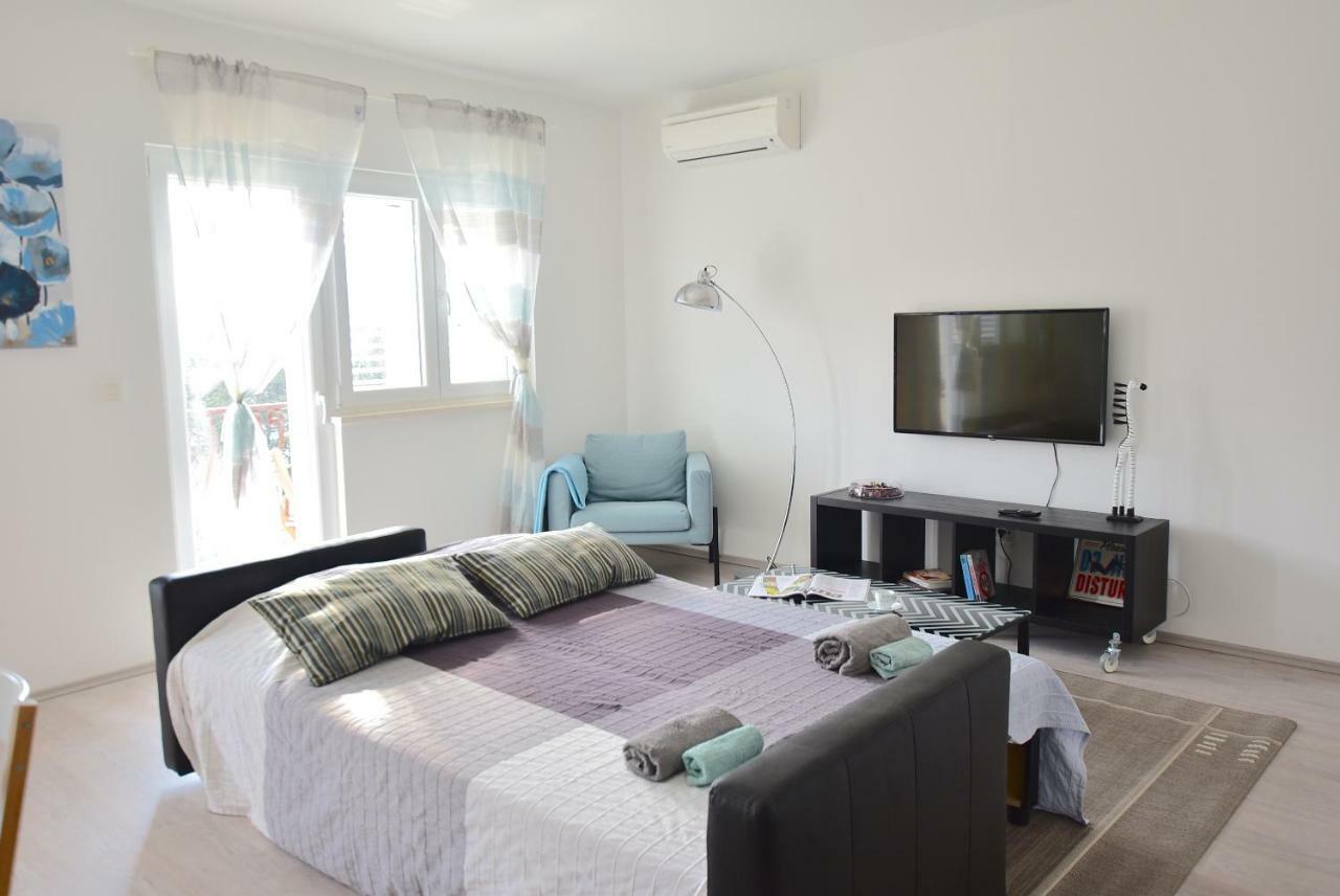 Apartments Sea & Sky Stari Grad  Bagian luar foto
