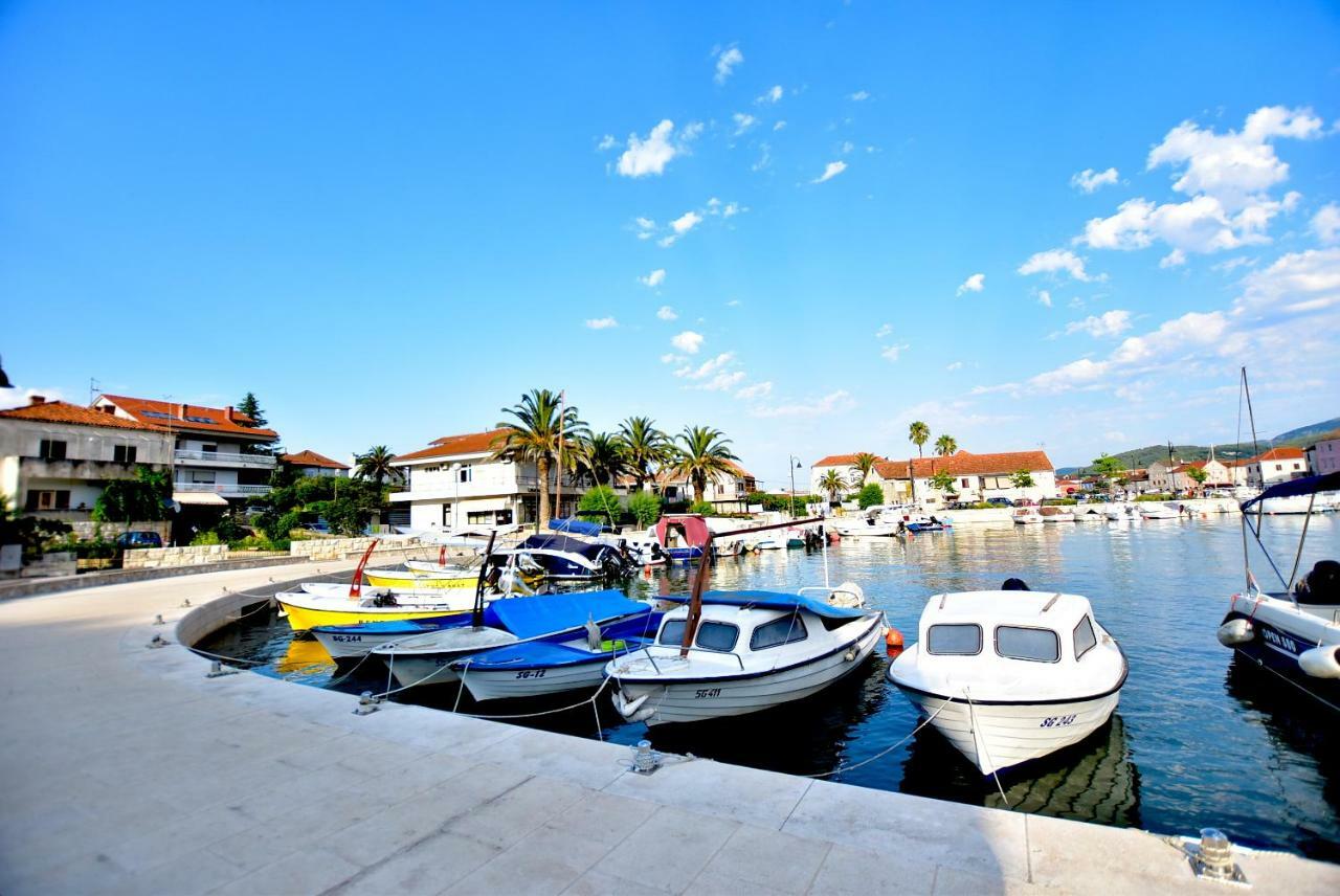 Apartments Sea & Sky Stari Grad  Bagian luar foto